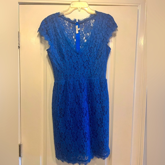 Babaton blue/periwinkle mini dress - size 8 - Picture 1 of 5